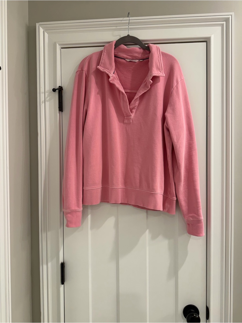 Vineyard Vines Soft & Comfortable Pink Collared Pullover Sweatshirt size Medium